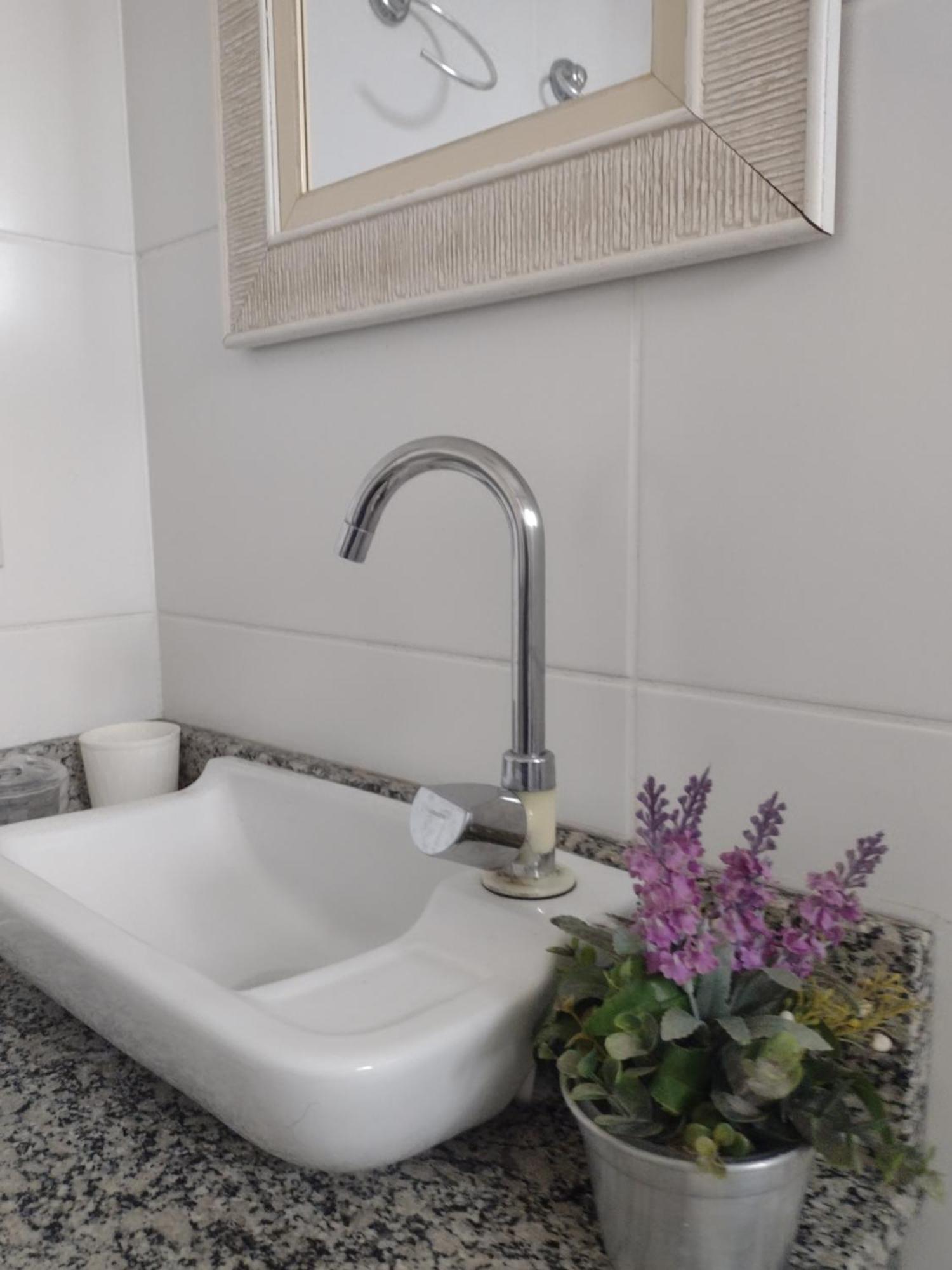Apartamentos Proximo A Praia Бомбиняс Стая снимка