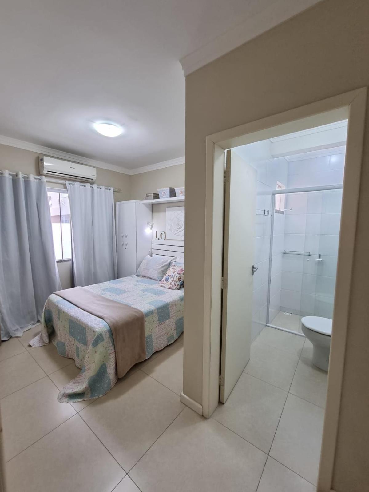 Apartamentos Proximo A Praia Бомбиняс Стая снимка
